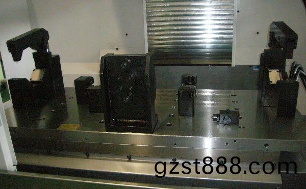 后橋(qiao)加工(gong)裌(jia)具(ju)